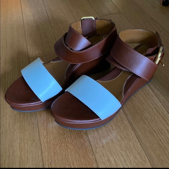 •SOLD•Fendi Ankle Strap Sandals - Picture 2 of 6